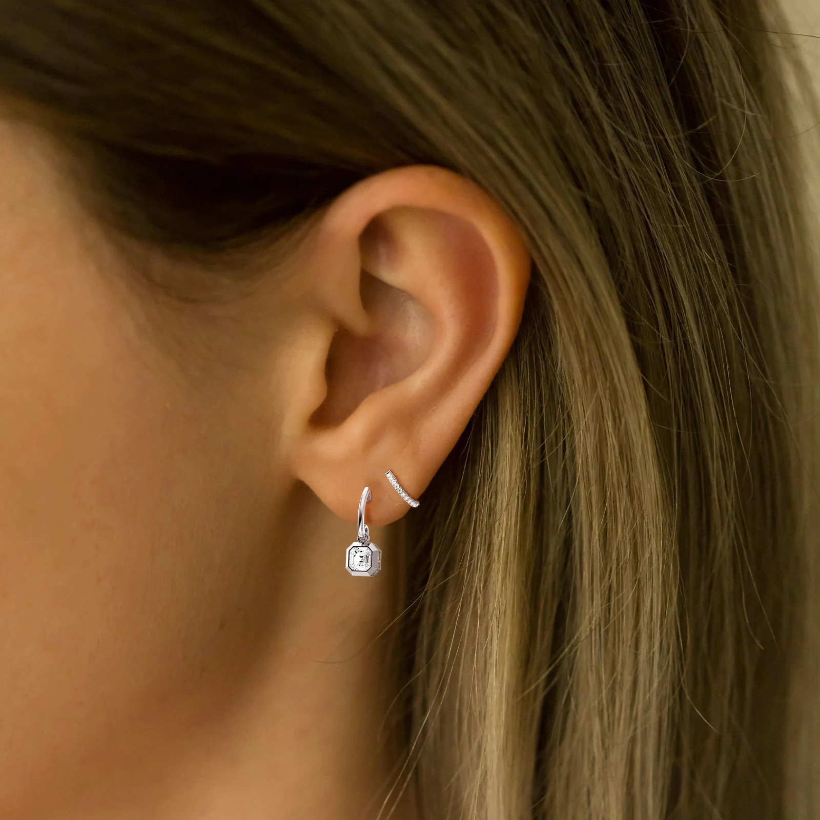 0.17CTW Lab Grown Diamond Hoop Earrings